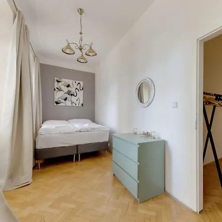 Apartamento Curiosity